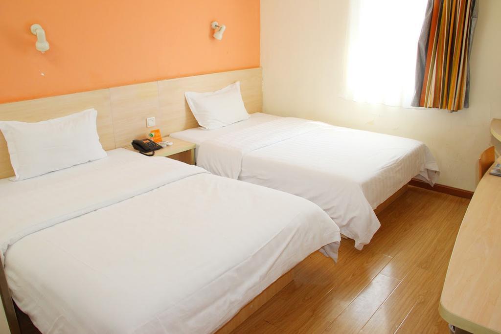 7Days Inn Heyuan Cultrual Palace Renren Le Esterno foto