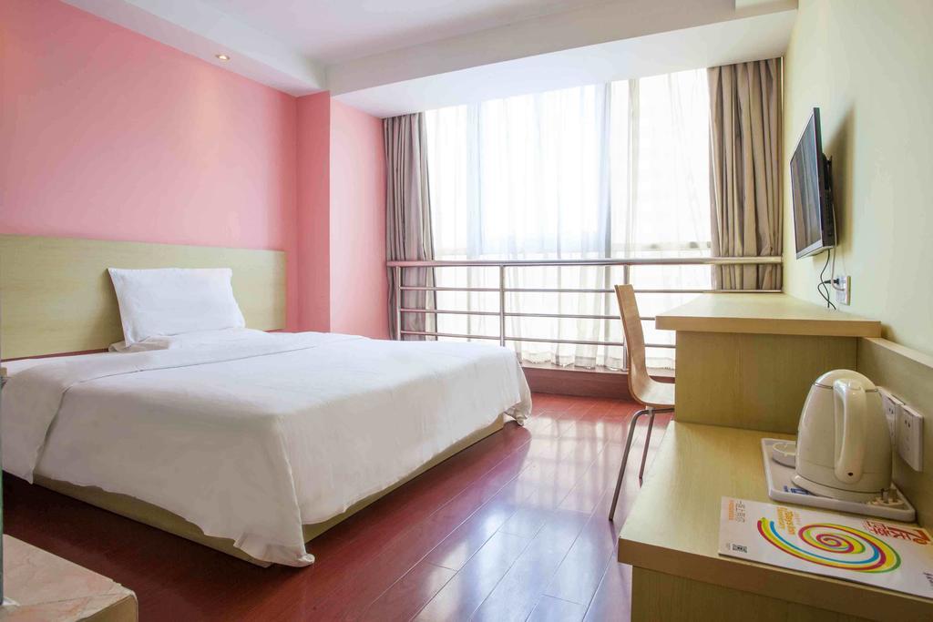 7Days Inn Heyuan Cultrual Palace Renren Le Esterno foto