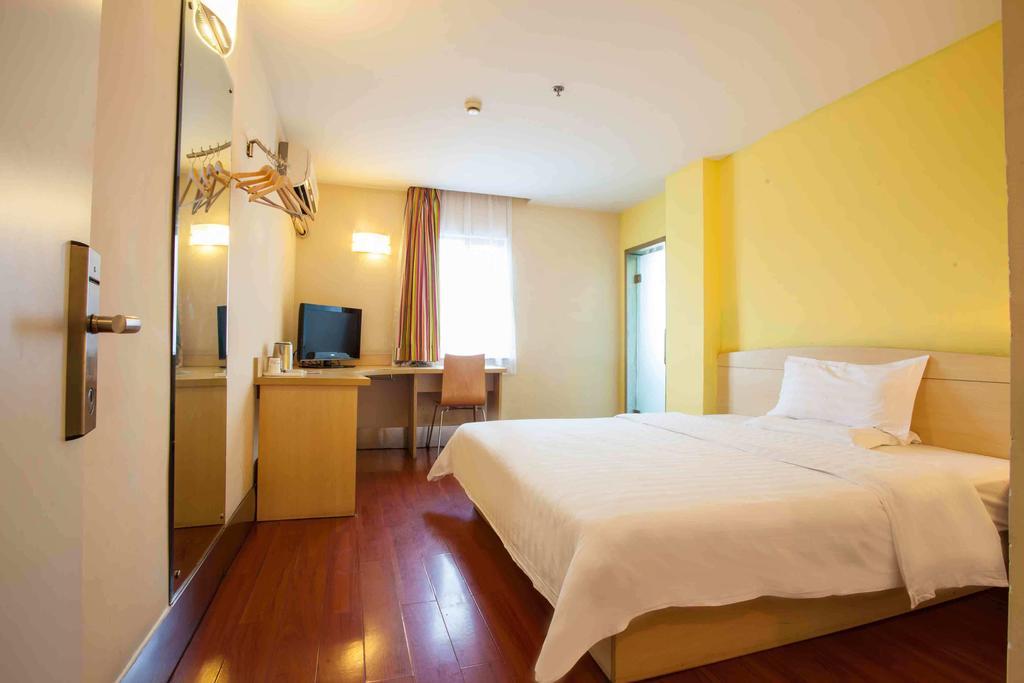 7Days Inn Heyuan Cultrual Palace Renren Le Esterno foto
